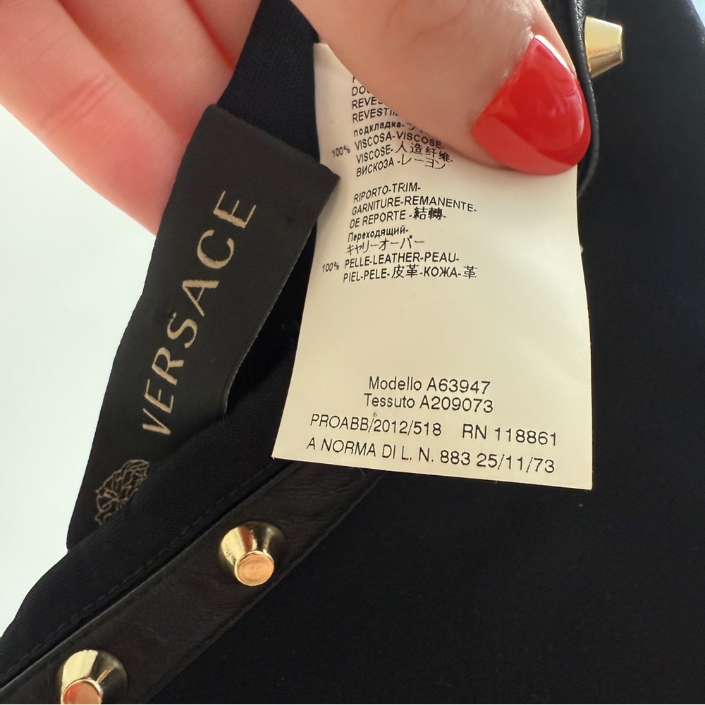 RARE authentic vintage Versace black dress S/S 2012. - Picture 10 of 15